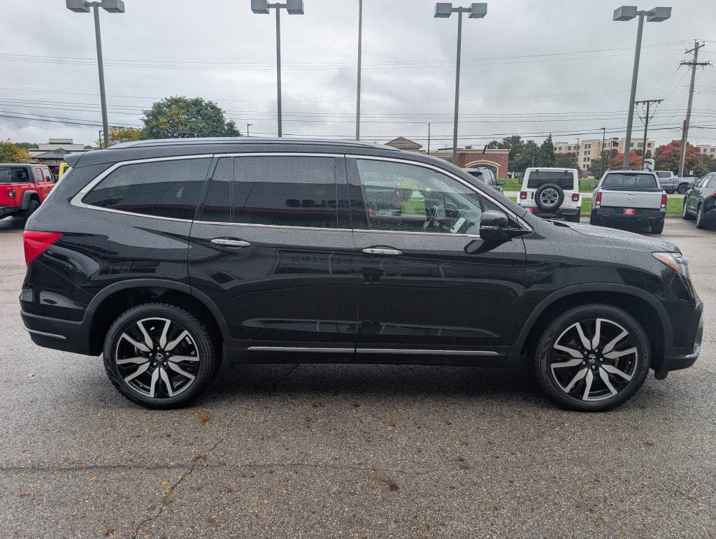 Used 2019 Honda Pilot Touring image 8