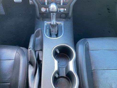 Used 2020 Ford Mustang GT Premium image 22