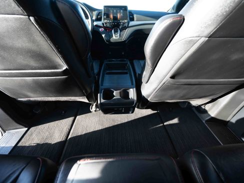 Certified 2023 Honda Odyssey Sport image 22