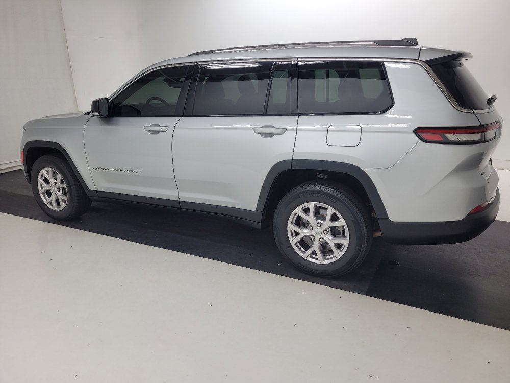 Used 2022 Jeep Grand Cherokee L Limited RWD image 3
