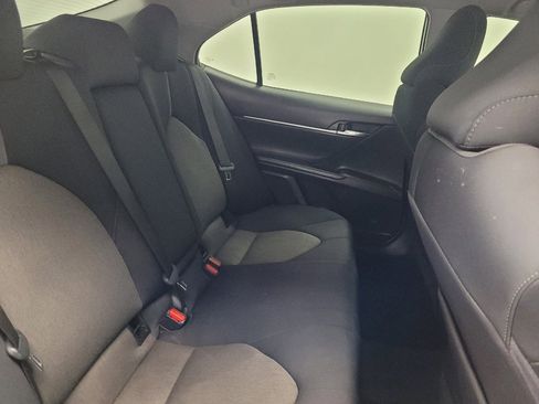 Used 2022 Toyota Camry LE FWD image 19