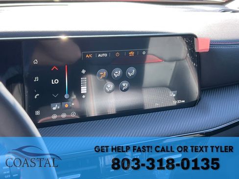 New 2026 Nissan Kicks SR w/ SR Premium Package FWD image 38