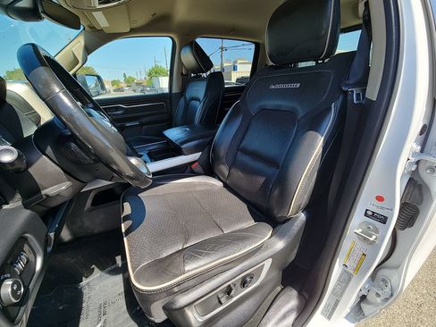Used 2021 RAM 1500 Laramie AWD/4WD image 13