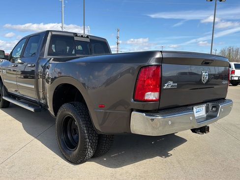 Used 2018 RAM 3500 Big Horn image 16