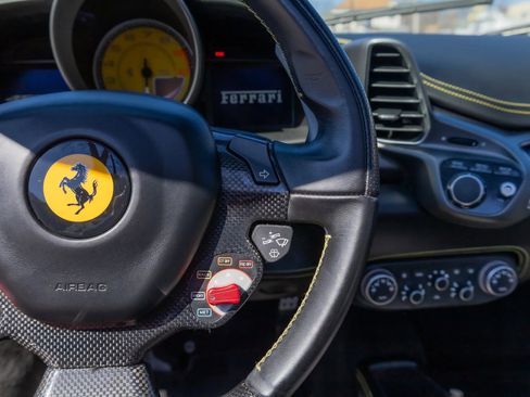 Used 2015 Ferrari 458 Spider Convertible 2D image 61