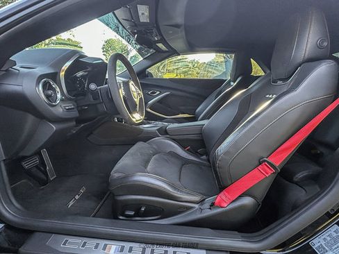 Used 2018 Chevrolet Camaro ZL1 w/ LPO, ZL1 Protection Package RWD image 30