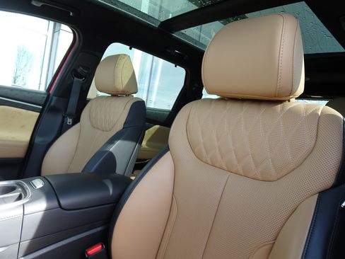 Used 2023 Hyundai Santa Fe Calligraphy w/ Cargo Package image 12