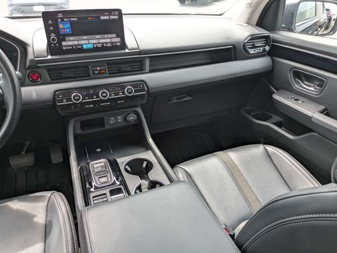 Certified 2023 Honda Pilot Touring image 25