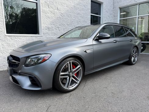 Used 2018 Mercedes-Benz E 63 AMG S image 3