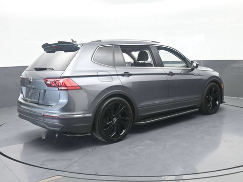 Used 2023 Volkswagen Tiguan SE FWD image 6