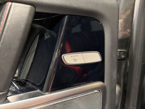 Used 2019 Mercedes-Benz G 550 w/ Exclusive Interior Package image 34