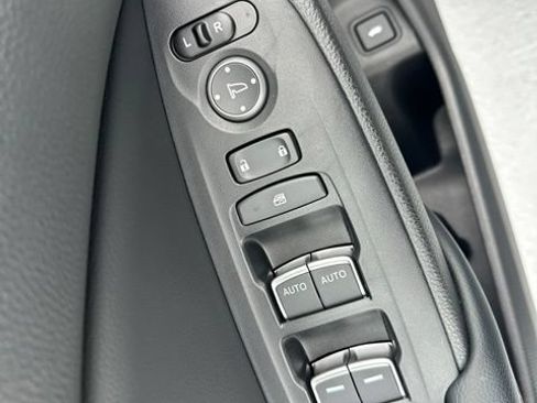 Certified 2018 Honda Accord Sport image 23