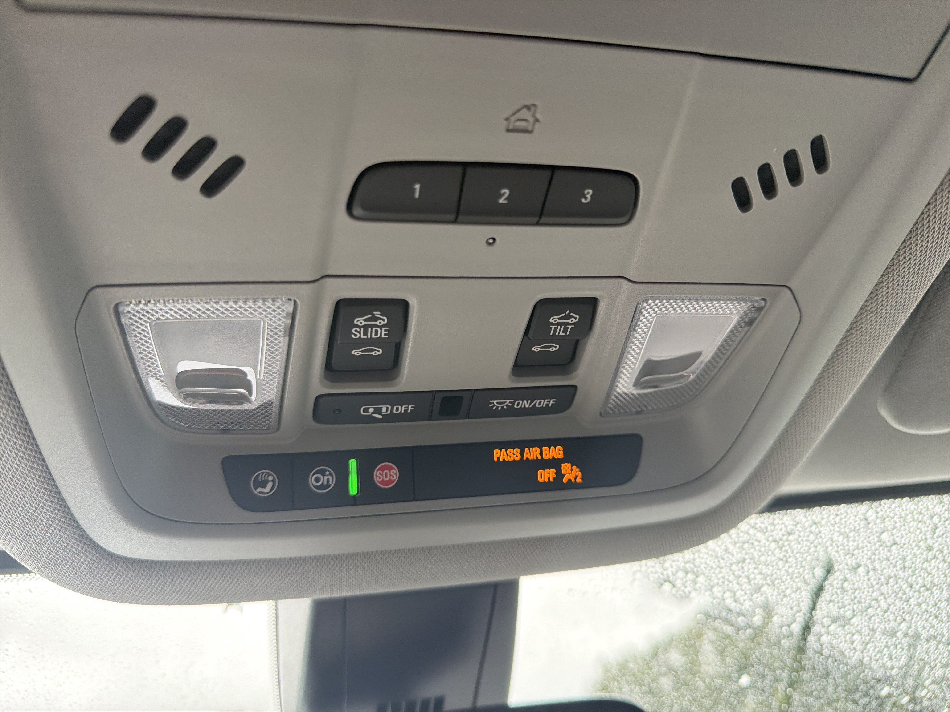 Used 2020 GMC Acadia SLT w/ Driver Alert Package II FWD image 24
