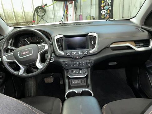 Used 2018 GMC Terrain SLE w/ Driver Convenience Package image 17