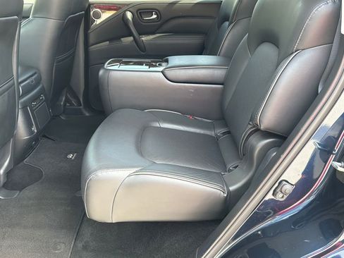 Used 2024 INFINITI QX80 Luxe RWD image 21
