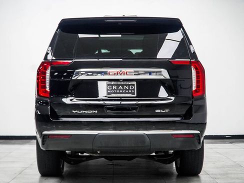 Used 2023 GMC Yukon SLT w/ SLT Premium Package RWD image 12