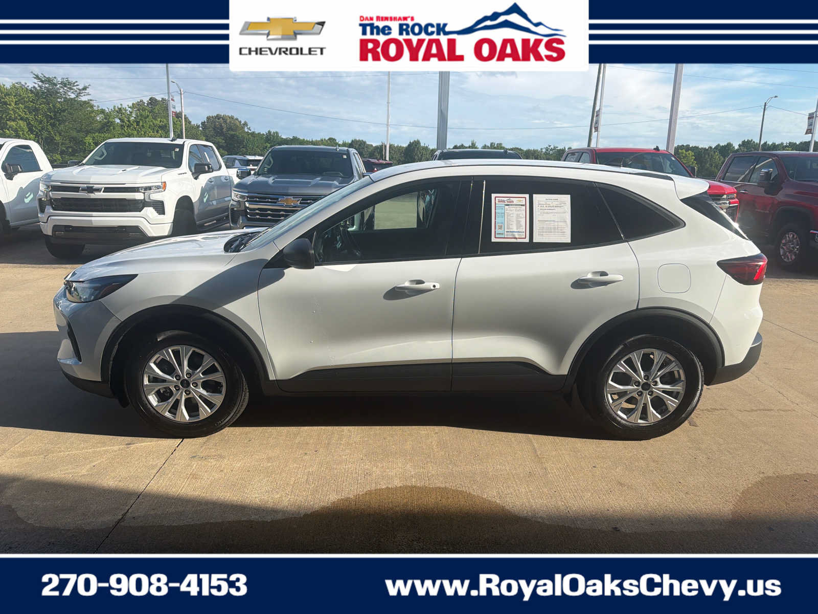 Used 2025 Ford Escape Active FWD image 2