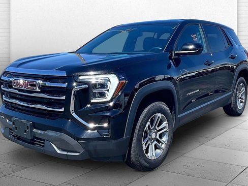 Used 2025 GMC Terrain Elevation AWD/4WD image 13