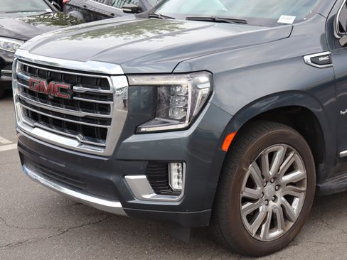 Used 2021 GMC Yukon XL SLT w/ SLT Premium Package AWD/4WD image 18