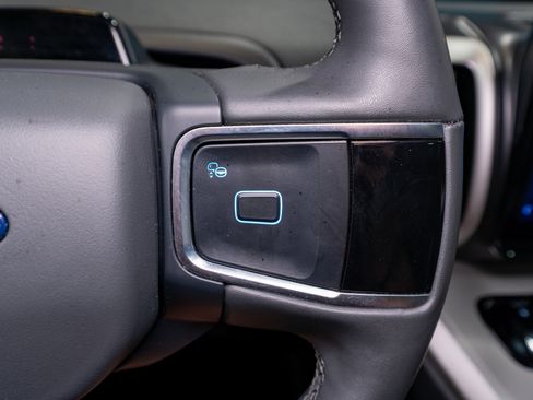 Used 2025 Ford Expedition Active AWD/4WD image 28