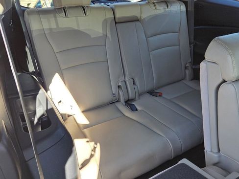 Used 2018 Honda Pilot EX-L image 17
