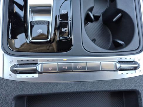 New 2026 Kia Carnival SX Prestige image 26