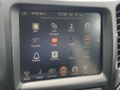 Used 2015 Jeep Cherokee Trailhawk w/ Comfort/Convenience Group AWD/4WD image 27