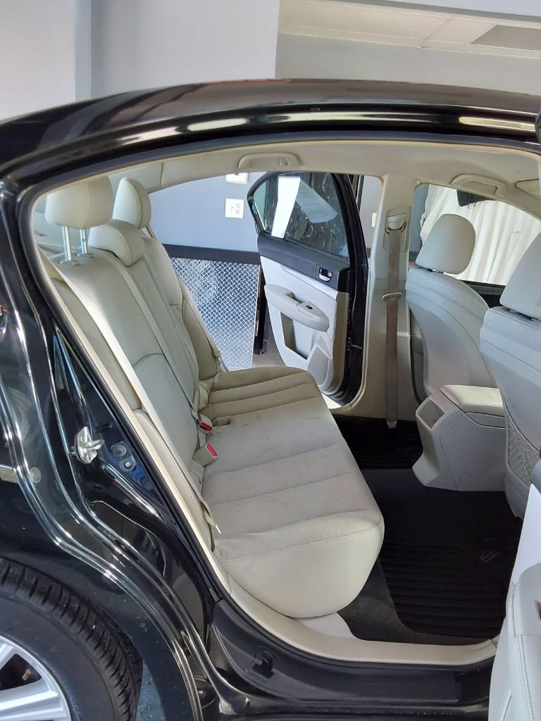 Used 2012 Subaru Legacy 2.5i w/ Alloy Wheel Pkg AWD/4WD image 18