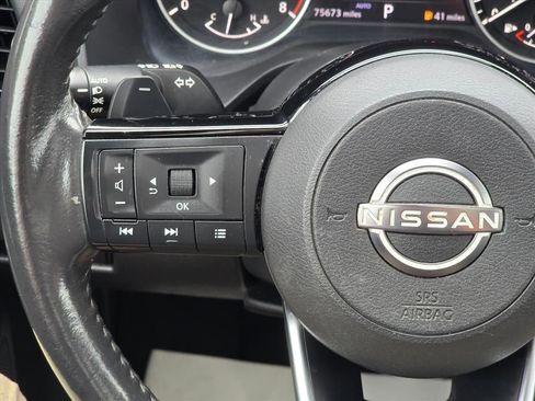 Used 2023 Nissan Rogue SV w/ SV Premium Package AWD/4WD image 16