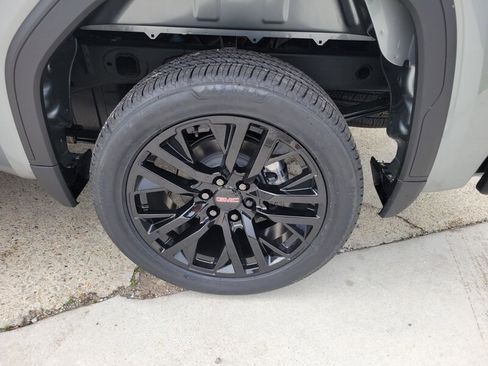 New 2026 GMC Sierra 1500 Elevation w/ Elevation Select Package image 8