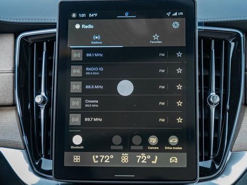 New 2026 Volvo XC90 B6 Ultra image 21