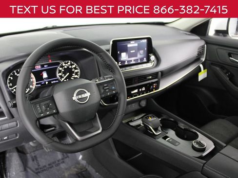 New 2026 Nissan Rogue SV w/ Cold Weather Package AWD/4WD image 16