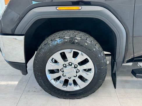 Used 2020 GMC Sierra 2500 SLT w/ SLT Premium Plus Package AWD/4WD image 42