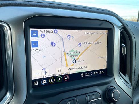 Certified 2021 Chevrolet Silverado 2500 LTZ w/ LTZ Premium Package image 30