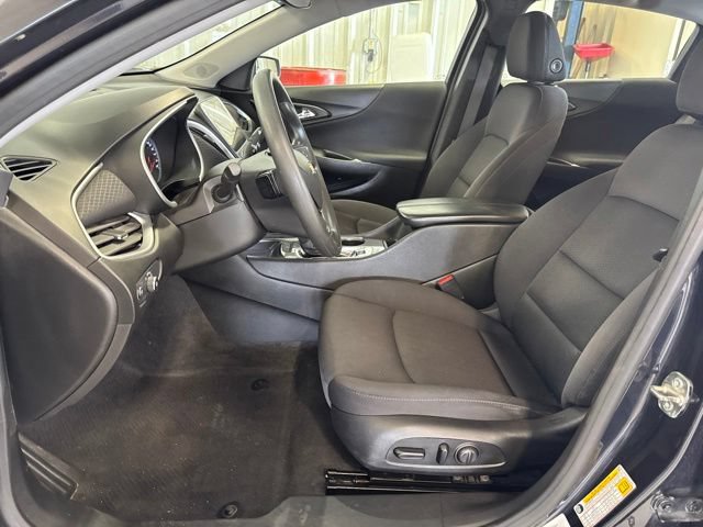 Used 2023 Chevrolet Malibu LT FWD image 28
