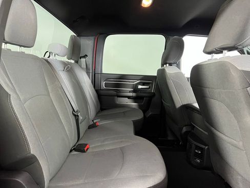 Used 2024 RAM 2500 Big Horn w/ Bed Utility Group image 27