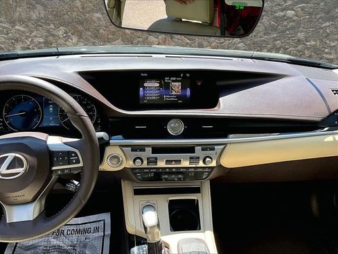 Used 2017 Lexus ES 350 w/ Accessory Package 2 FWD image 6