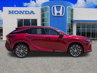 Used 2023 Lexus RX 350 Premium Plus w/ Accessory Package (Z1) FWD video 2