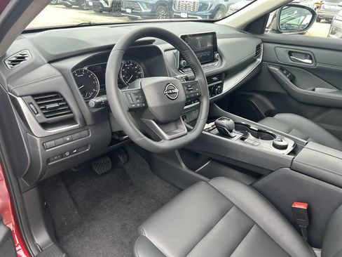 Used 2026 Nissan Rogue Dark Armor AWD/4WD image 11