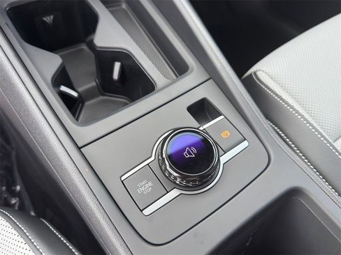 New 2026 Volkswagen Tiguan SE R-Line image 17