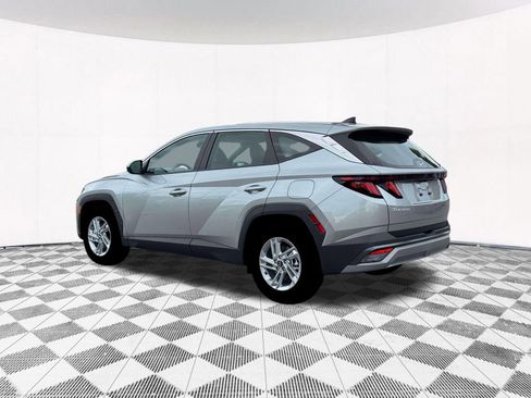 New 2026 Hyundai Tucson SE image 7