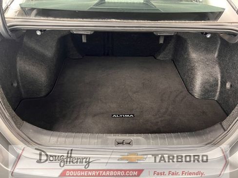 Used 2025 Nissan Altima 2.5 SV FWD image 34