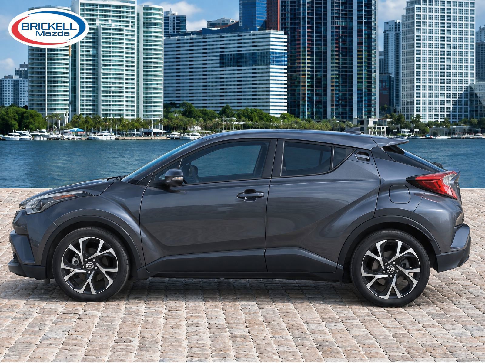 Used 2018 Toyota C-HR XLE FWD image 6