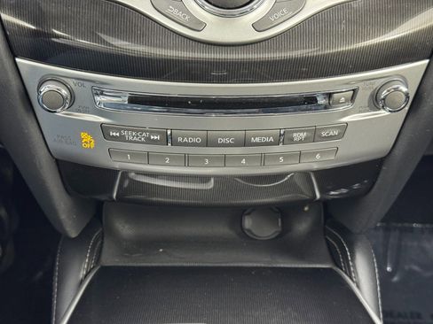 Used 2019 INFINITI QX60 Luxe w/ Essential Package image 29