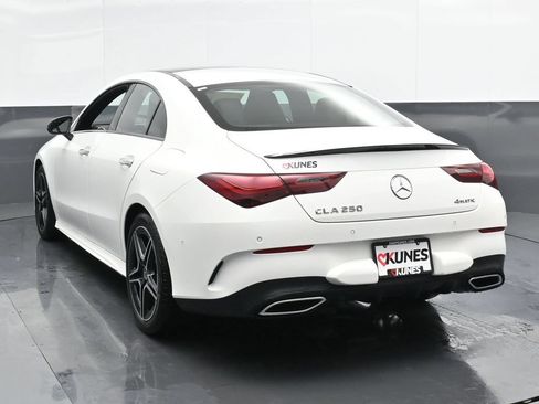 Used 2025 Mercedes-Benz CLA 250 4MATIC image 9