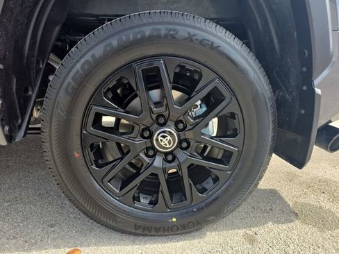 Certified 2026 Toyota Tundra SR5 image 33