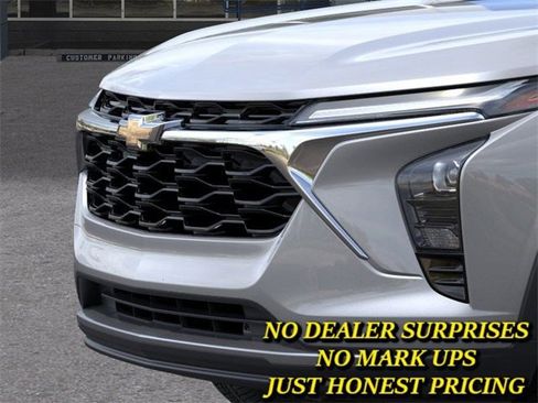 New 2026 Chevrolet Trax LT image 13