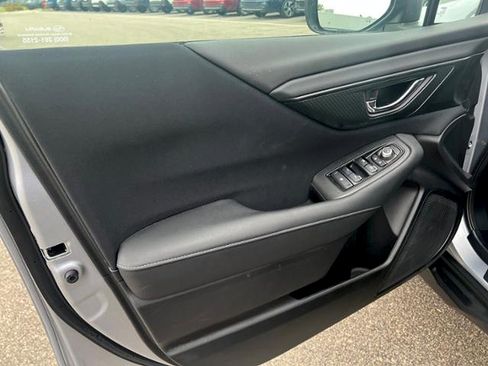 Certified 2025 Subaru Outback Premium AWD/4WD image 17