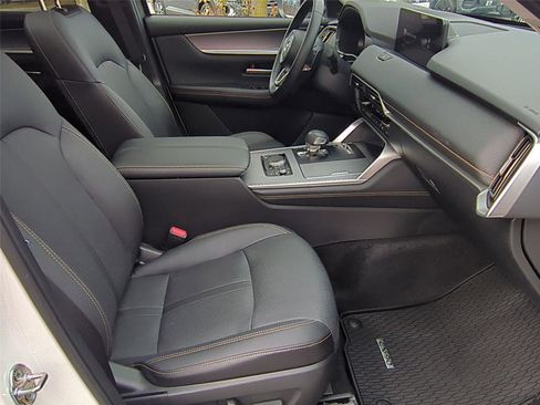 Used 2025 MAZDA CX-90 Plug-In Hybrid w/Premium Sport image 21