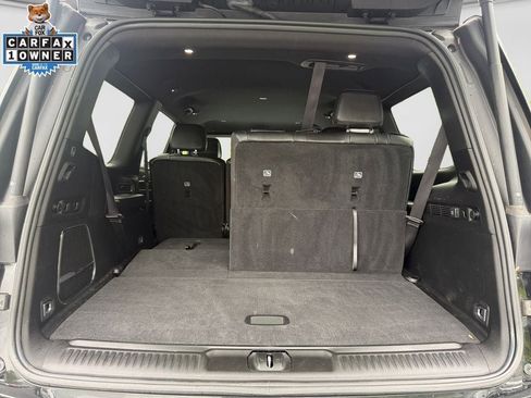 Certified 2022 Jeep Wagoneer Series II AWD/4WD image 18